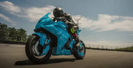 CFMoto Winglets